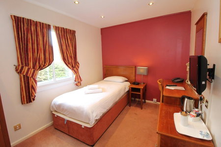 The Conningbrook Hotel, Ashford, Великобритания