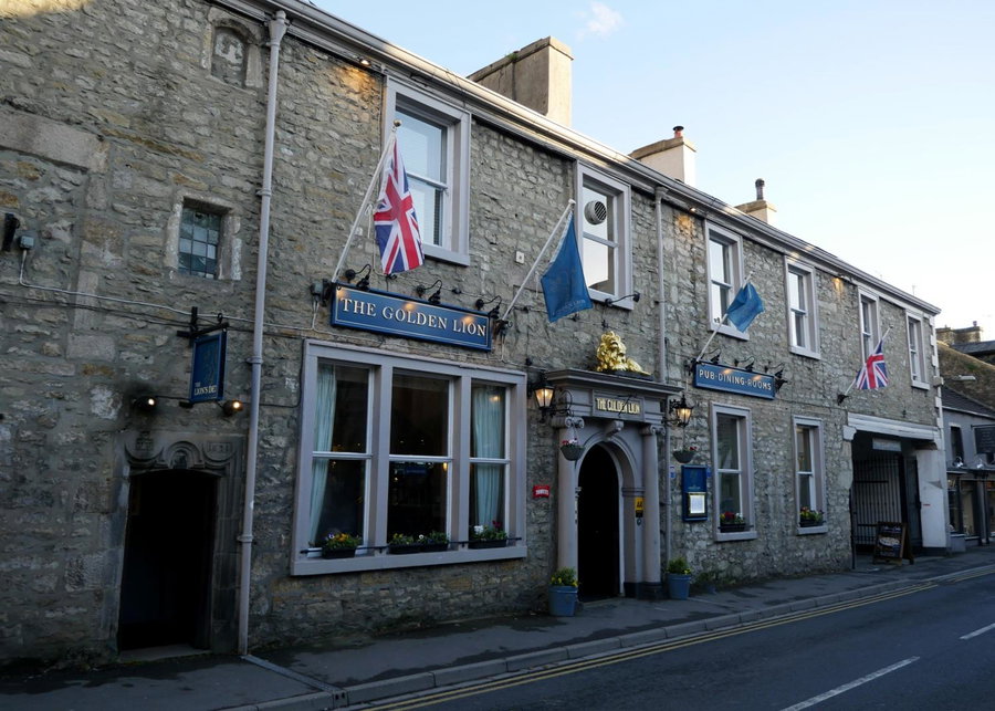 The Golden Lion at Settle, Settle, Великобритания