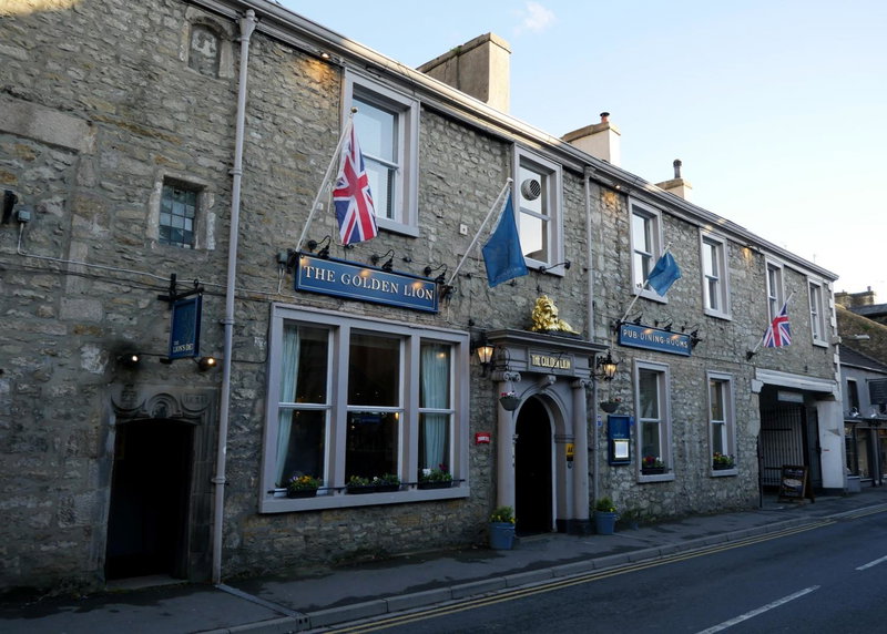 The Golden Lion at Settle, Settle, Великобритания
