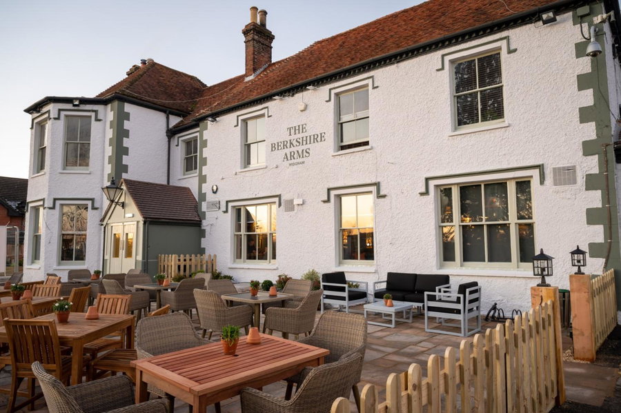 Berkshire Arms by Chef & Brewer Collection, Thatcham, United Kingdom