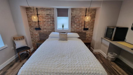 The Dolphin Hotel & Restaurant, Pembroke Dock, United Kingdom