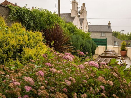 Holland Hotel, Llanfachraeth, Royaume-Uni