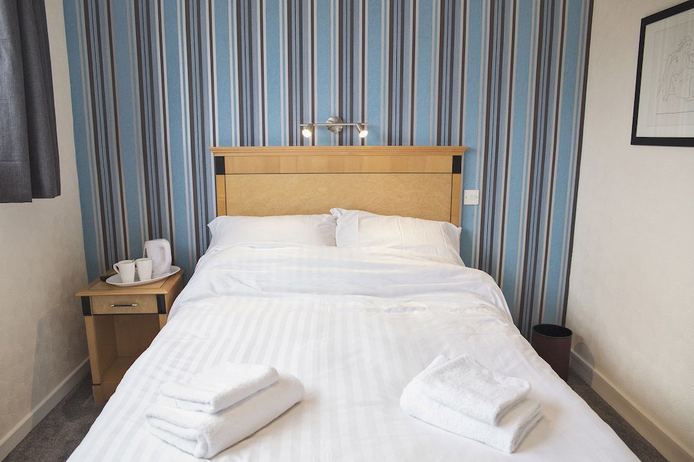 Hotel · Royal Hotel Angus, Forfar