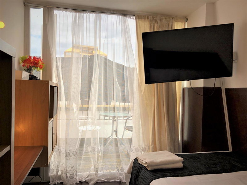 Plaza London Hotel, London, United Kingdom