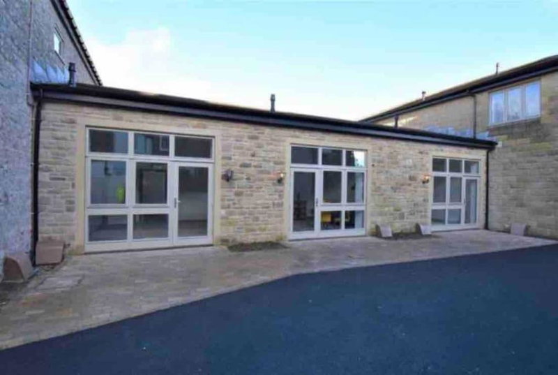 Smithy Bungalow, free private parking included, Buxton, Buxton, United Kingdom