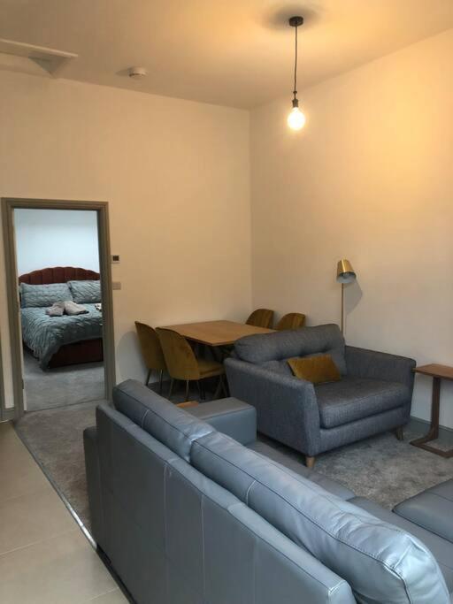 Smithy Bungalow, free private parking included, Buxton, Buxton, United Kingdom