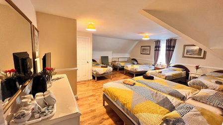 Castle Lodge Guest House, Liverpool, United Kingdom