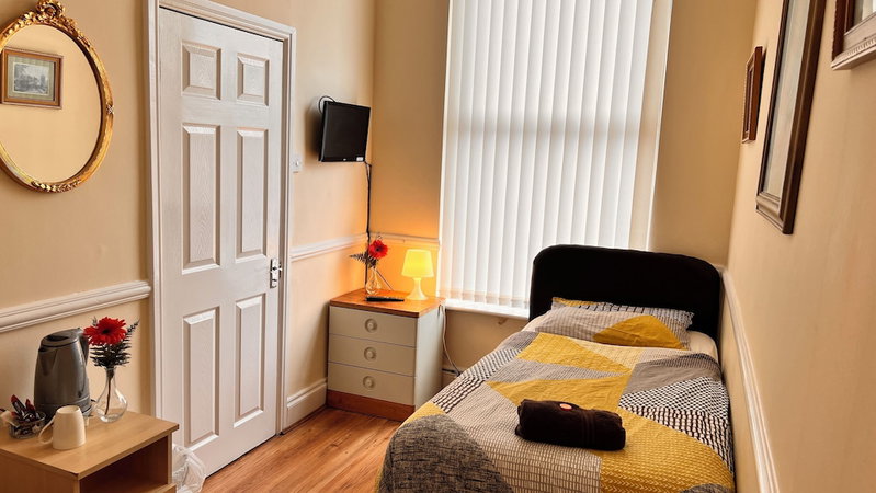 Castle Lodge Guest House, Liverpool, United Kingdom
