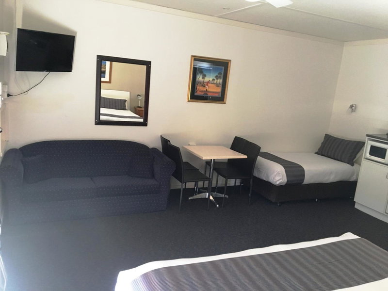Nicholas Royal Motel - Hay CBD, Hay, Australia