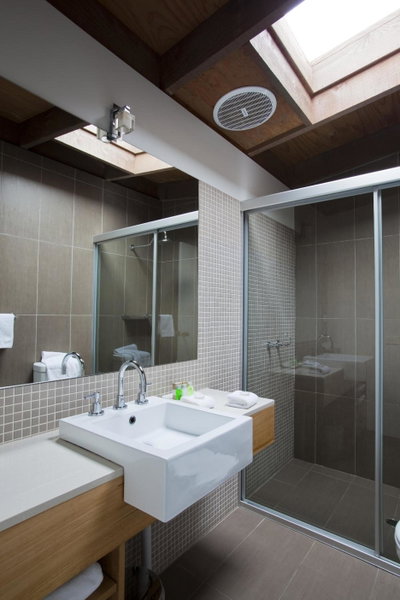 Chris's Beacon Point Restaurant & Villas, Apollo Bay, Australia