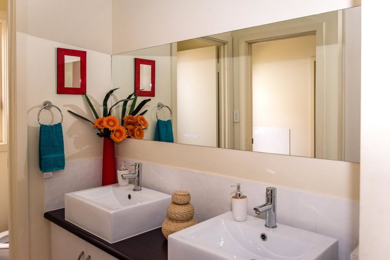 McLaren Vale Studio Apartments, McLaren Vale, Australia