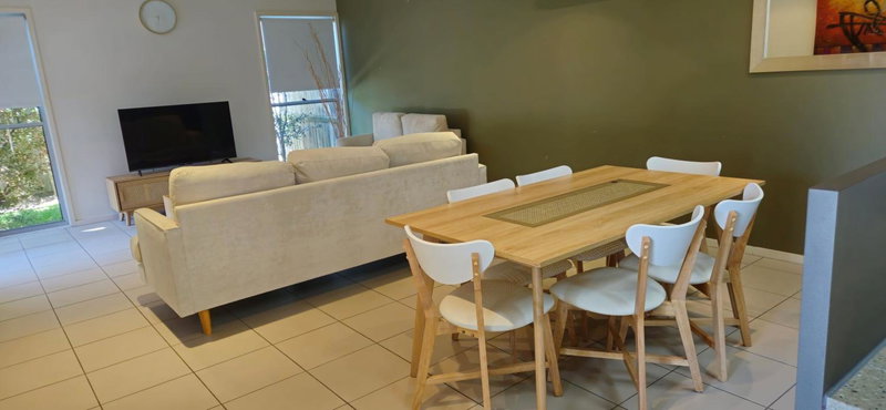 Quarterdecks Retreat, Hervey Bay, Australia