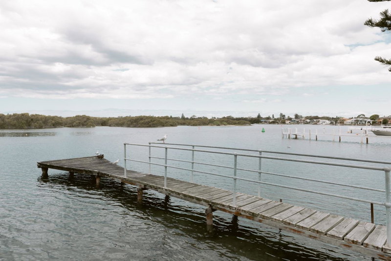 Black Swan Waterfront Motel, Swansea, Australia