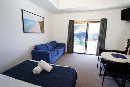Blue Shades Motel, Maryborough, Australia