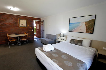 Blue Shades Motel, Maryborough, Australia