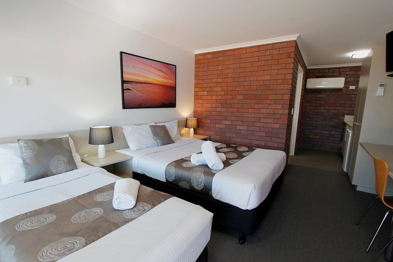 Blue Shades Motel, Maryborough, Australia