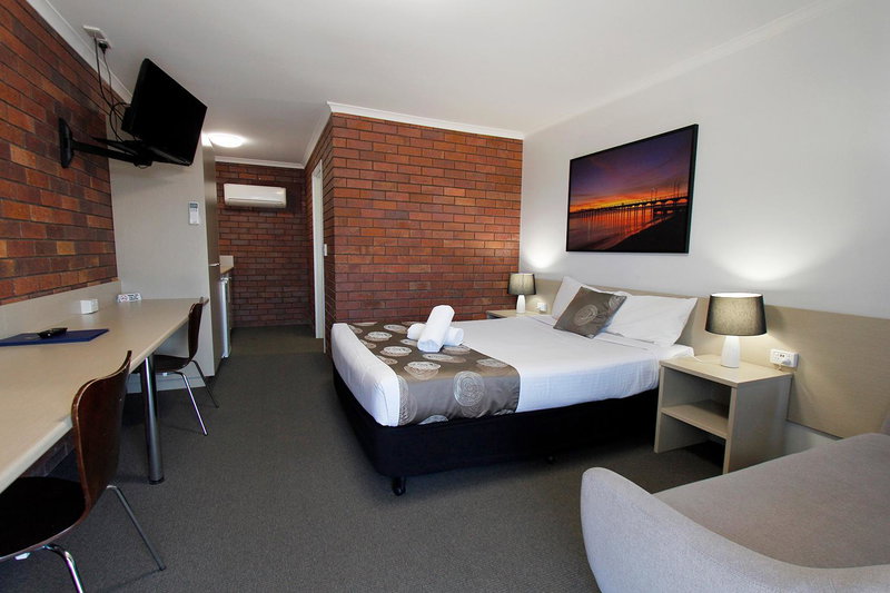 Blue Shades Motel, Maryborough, Australia