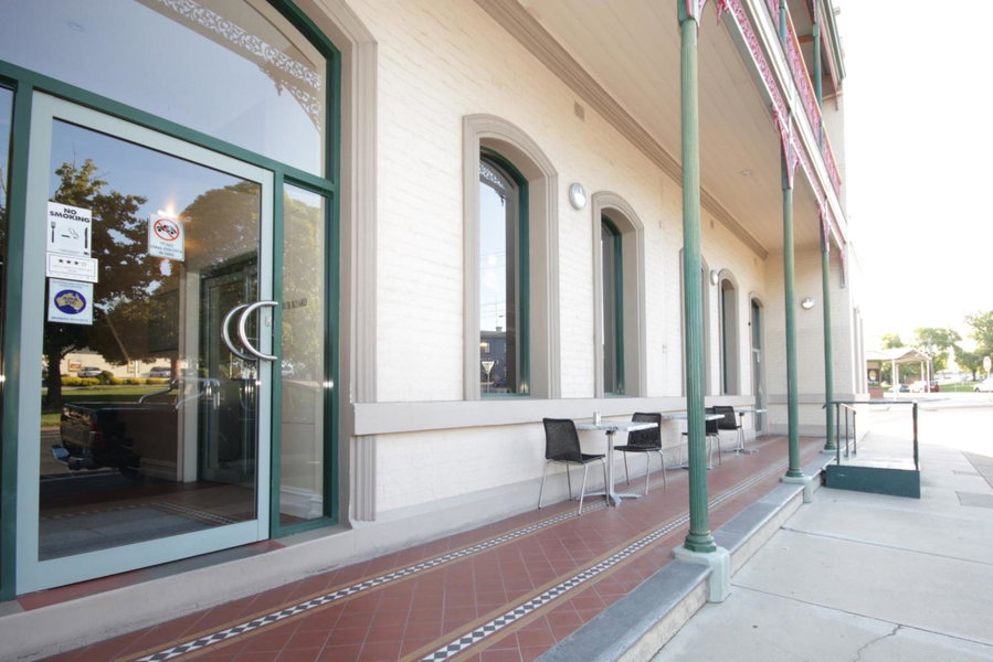 Mitchell River Tavern, Bairnsdale, Australia