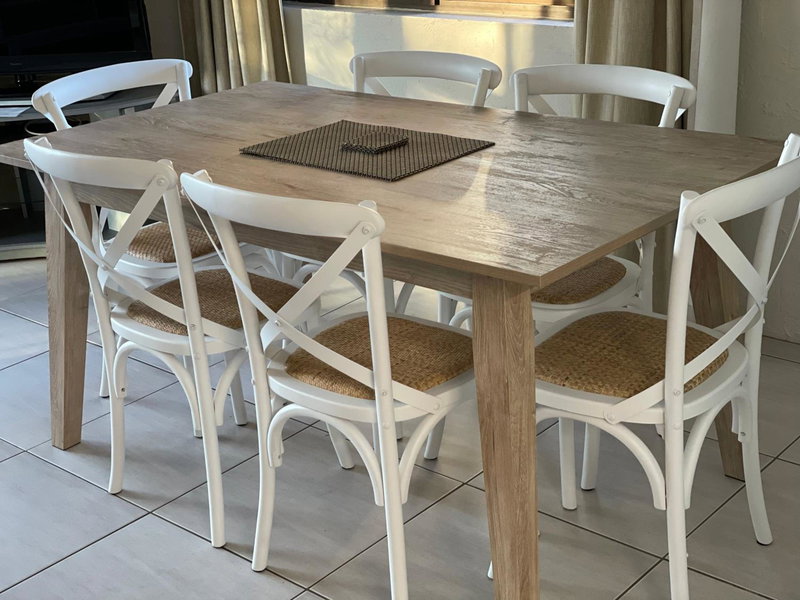 Burleigh Palms Holiday Apartments, Palm Beach, Australia