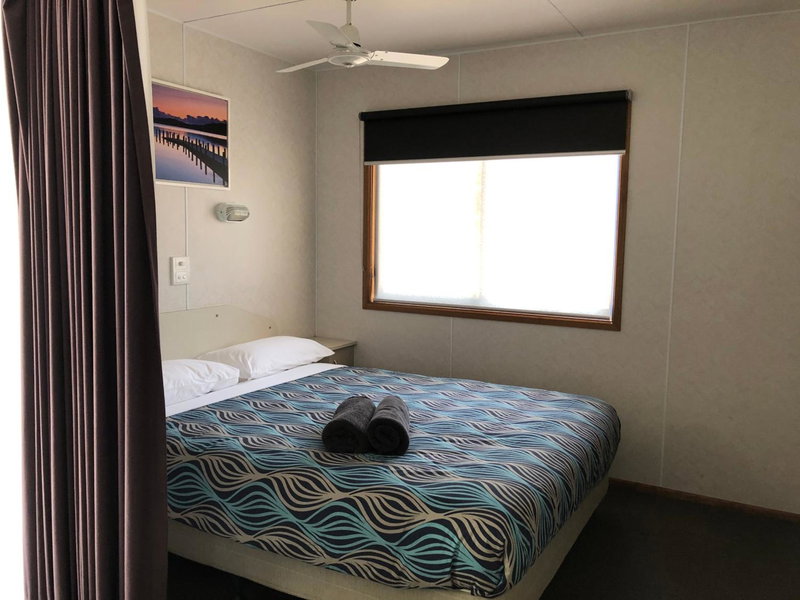 Acacia Caravan Park & Holiday Units, Ararat, Australia