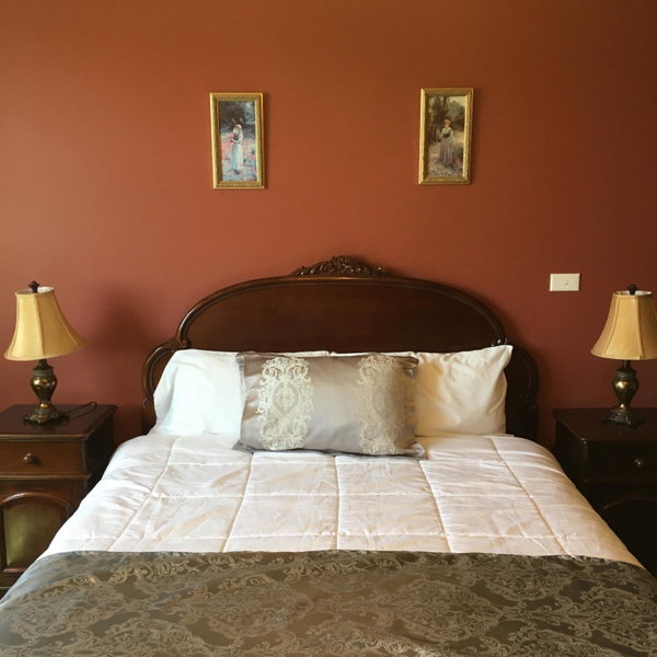 Toorak Manor Hotel Free Parking, South Yarra, Australia