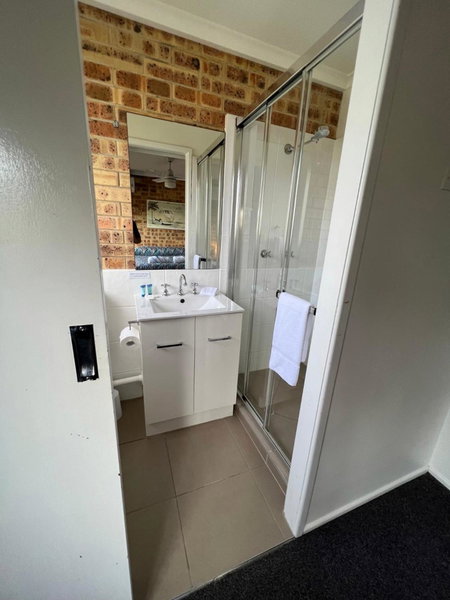 Golden Beach Motor Inn, Caloundra, Caloundra, Australia