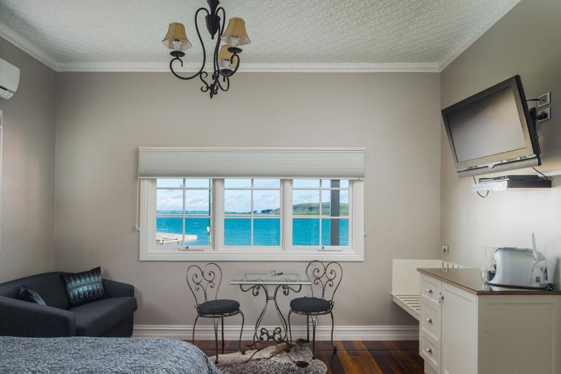 The Ark Stanley Luxury Bed and Breakfast, Stanley, Australia