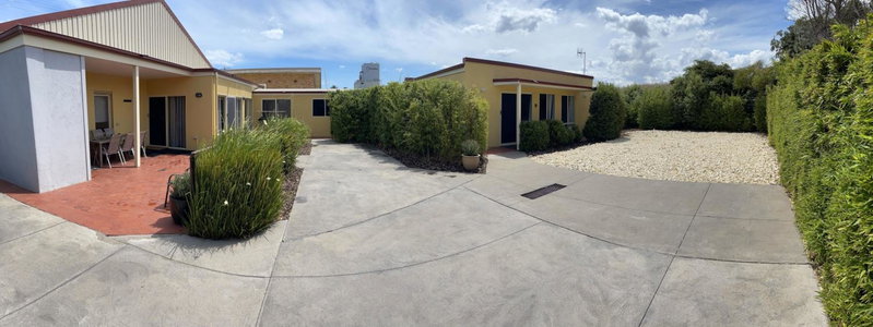 Austral Place 88 via Merri River, Warrnambool, Australia