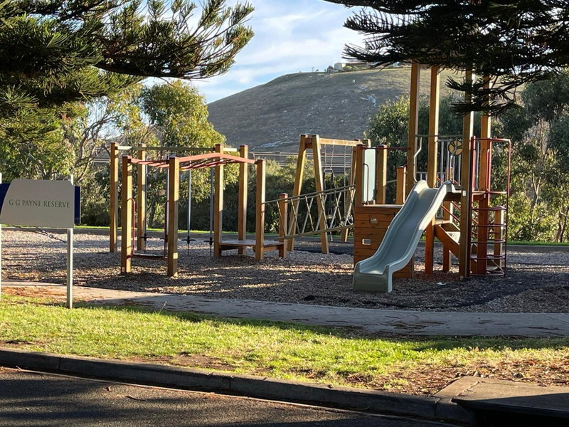 Austral Place 88 via Merri River, Warrnambool, Australia
