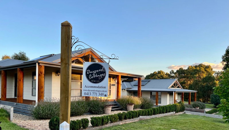 Daysend Cottages, Merrijig, Australia