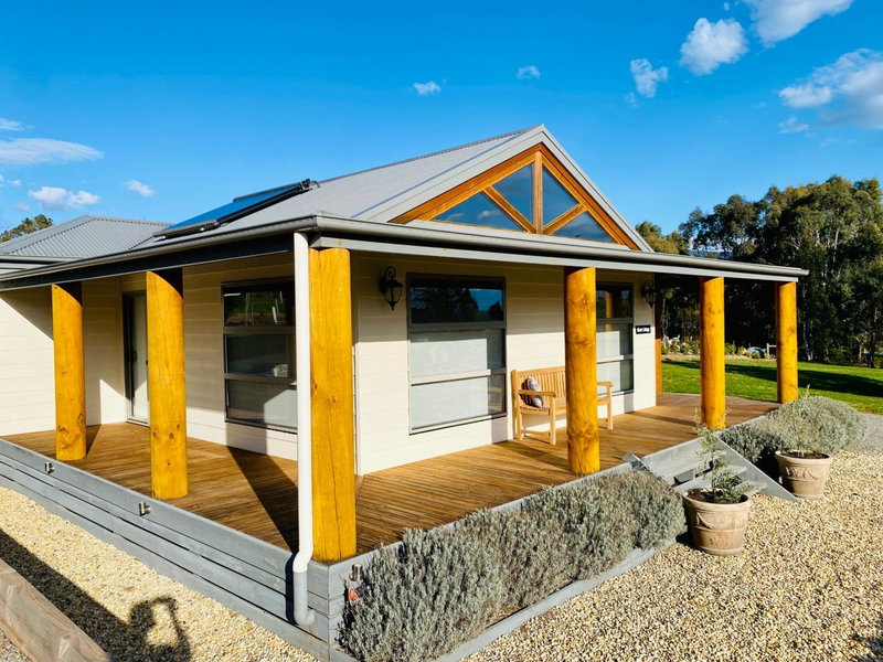 Daysend Cottages, Merrijig, Australia