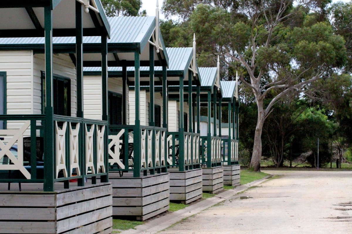 Hotel · Geelong Surfcoast Hwy Holiday Park, Geelong