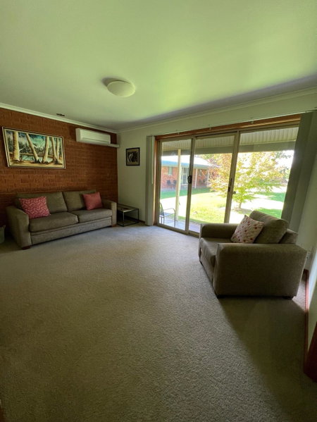 Greenways Holiday Units, Tocumwal, Australia