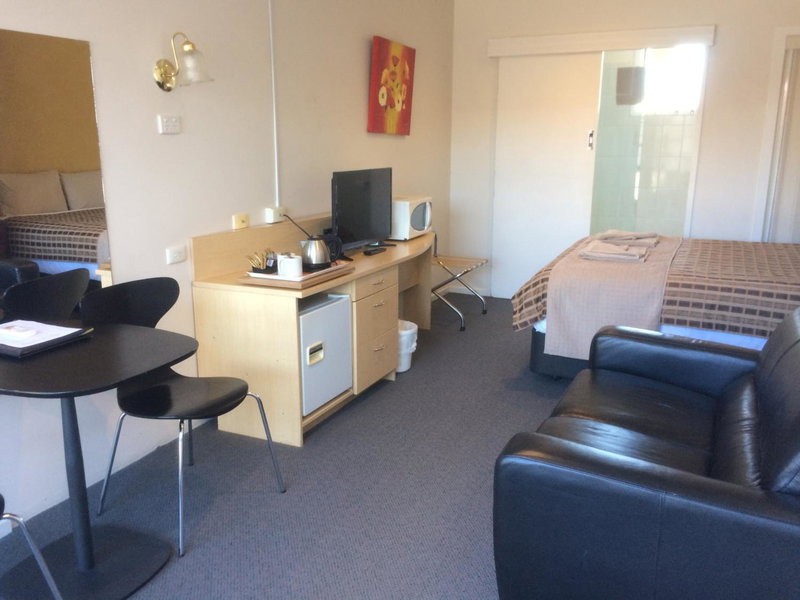 Ambassador Motor Inn, Wendouree, Australia