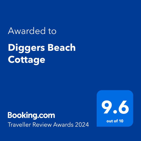 Diggers Beach Cottage, Coffs Harbour, Australia