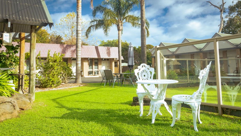Tropicana Motor Inn, Cowes, Australia