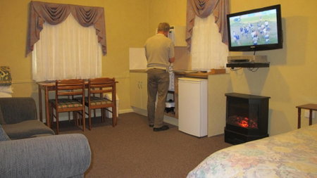 Cedar Lodge Cabins, Mount Victoria, Australia