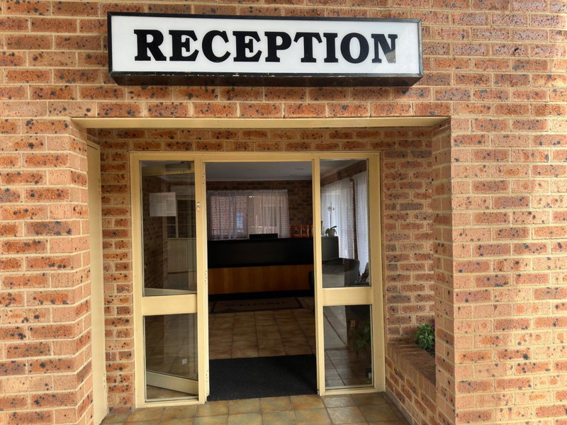 Clock Tower Motor Inn, Coonabarabran, Australia