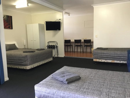 Charleville Waltzing Matilda Motor Inn, Charleville, Australia
