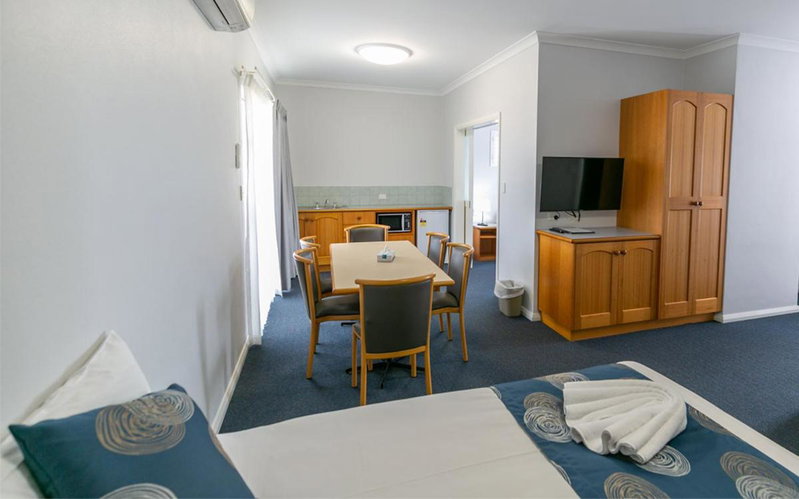Esplanade Hotel Busselton, Busselton, Australia