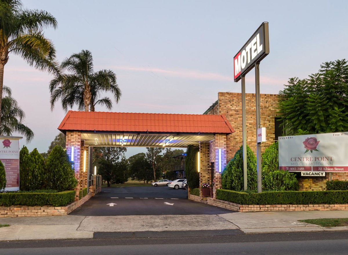 Centrepoint Midcity Motor Inn, Australia