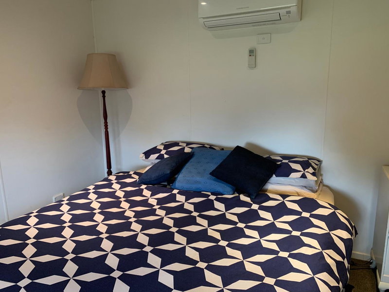 Mascot Cottage - Pet Friendly and Complimentary Breakfast Hamper, West Wyalong, Australia