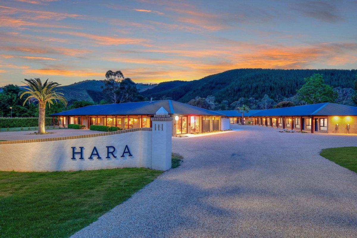 Hara House, Australie