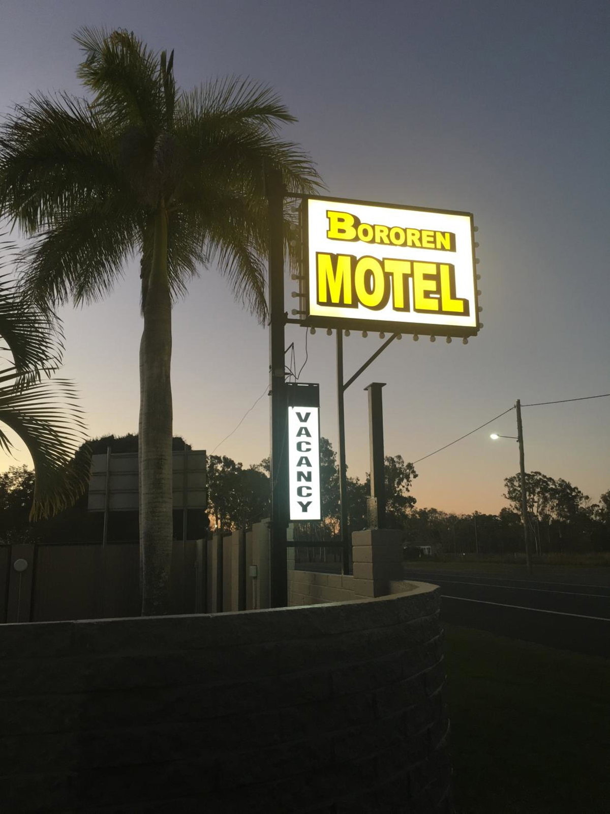 Bororen Motel, Australie