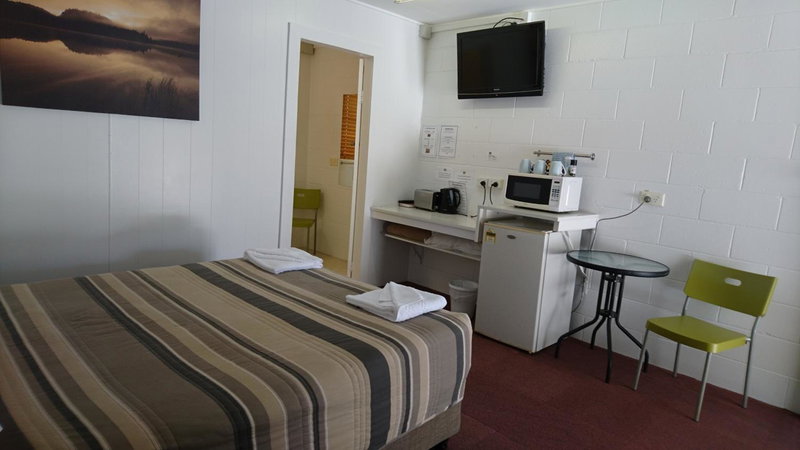 Bororen Motel, Bororen, Australia