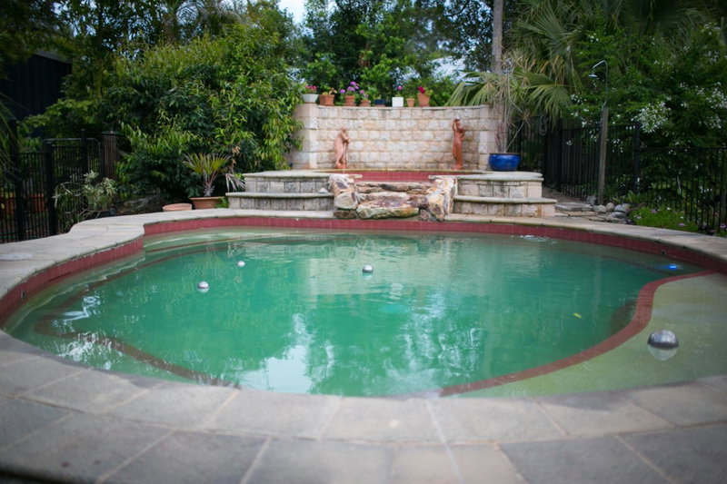 Noosa Valley Manor B&B, Doonan, Australia