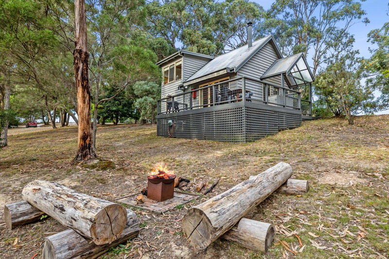 Lorne Bush House Cottages & Eco Retreats, Lorne, Australia