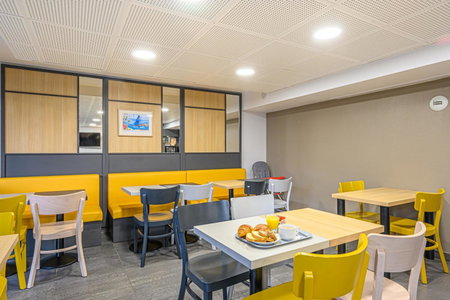 B&B HOTEL Vannes Est Golfe du Morbihan, Vannes, France