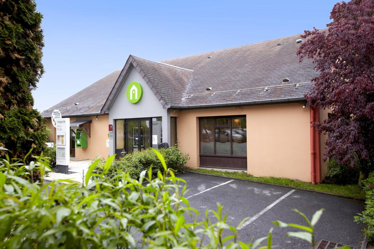 Hotel · Campanile Charleville-Mezières, Charleville-Mézières