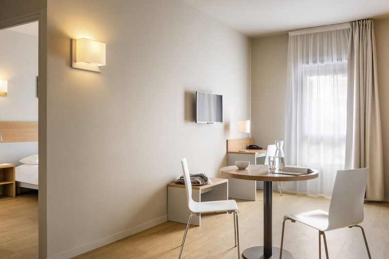 Aparthotel Adagio Access Dijon République, Dijon, Francia